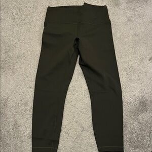 Lululemon WunderTrain 25”